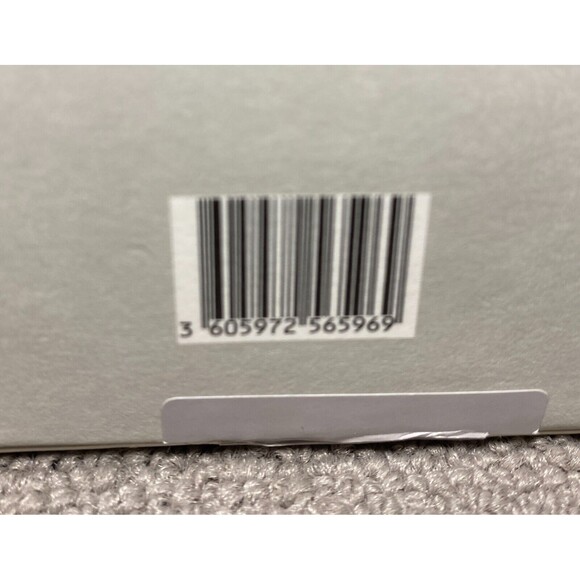 IT Cosmetics Heavenly Luxe Flawless Body Foundation Brush #28 - Picture 3 of 9